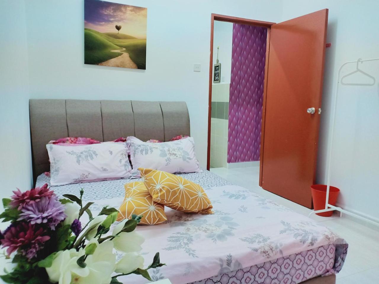 Casa Inderaloka Pantai Batu Buruk Apartamento Kuala Terengganu Exterior foto